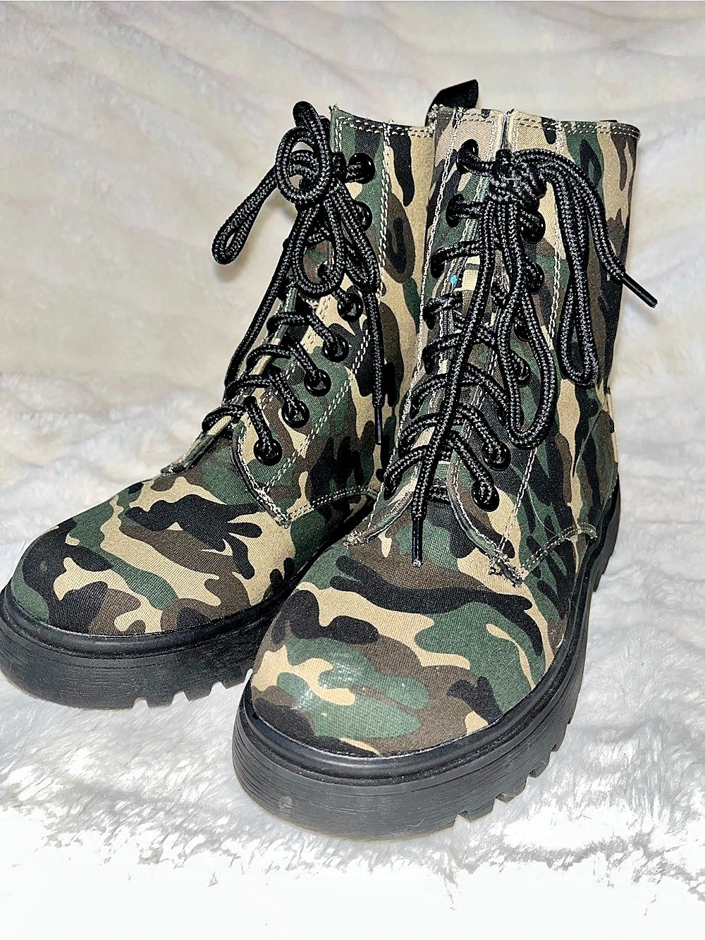 Women's Camo Combat Boots US 7M